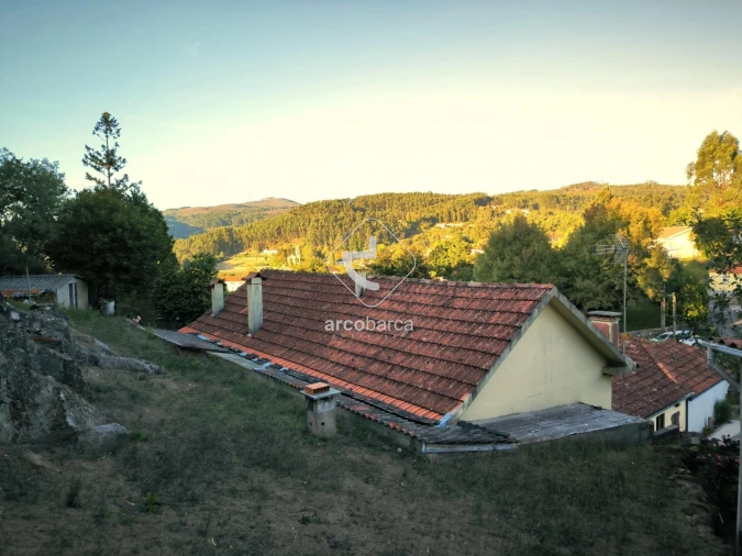 Moradia T2 para Venda em Formariz e Ferreira Foto 38