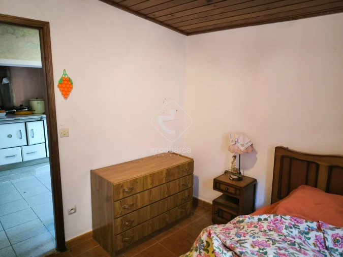 Moradia T2 para Venda em Formariz e Ferreira Foto 25