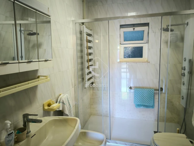 Moradia T2 para Venda em Formariz e Ferreira Foto 48