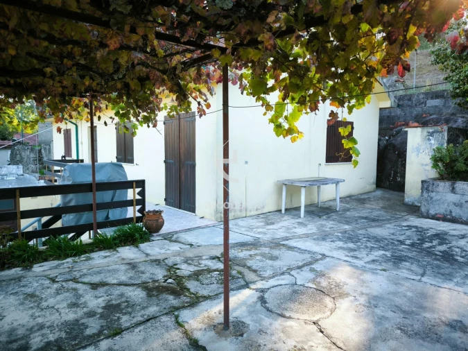 Moradia T2 para Venda em Formariz e Ferreira Foto 59