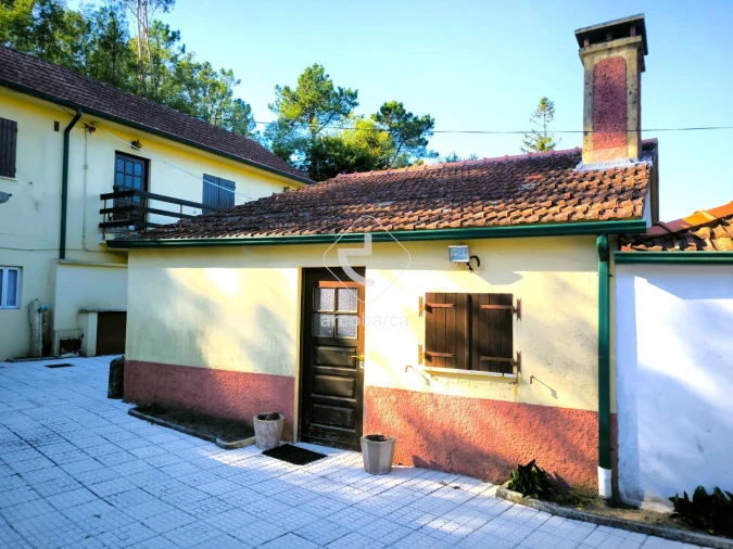 Moradia T2 para Venda em Formariz e Ferreira Foto 9