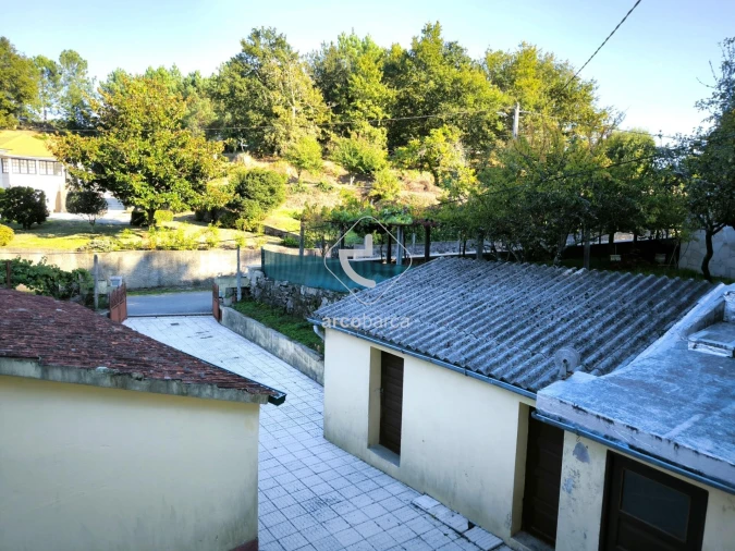 Moradia T2 para Venda em Formariz e Ferreira Foto 55