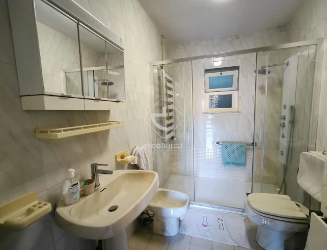 Moradia T2 para Venda em Formariz e Ferreira Foto 19