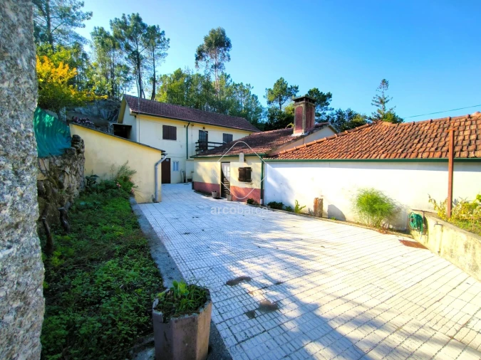 Moradia T2 para Venda em Formariz e Ferreira Foto 11