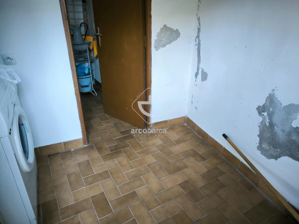 Moradia T2 para Venda em Formariz e Ferreira Foto 31