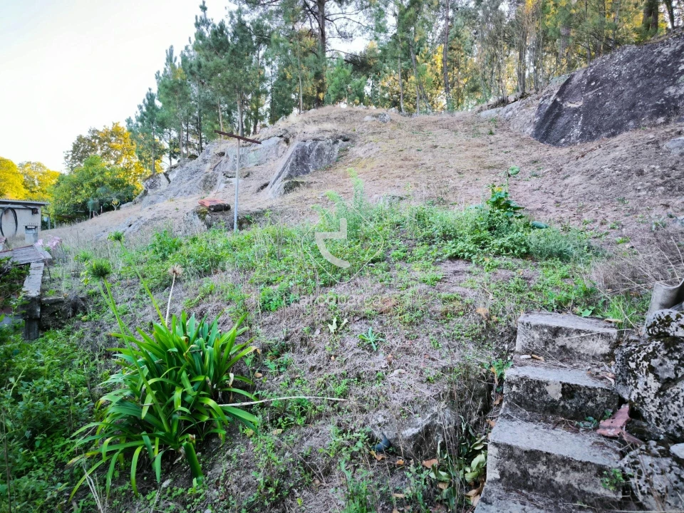 Moradia T2 para Venda em Formariz e Ferreira Foto 62