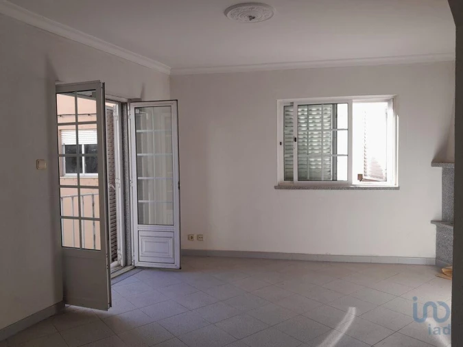 Moradia T2 para Venda em Silvares Foto 4