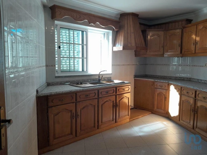 Moradia T2 para Venda em Silvares Foto 3