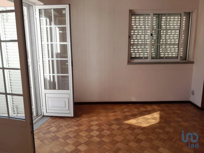 Moradia T2 para Venda em Silvares Foto 8