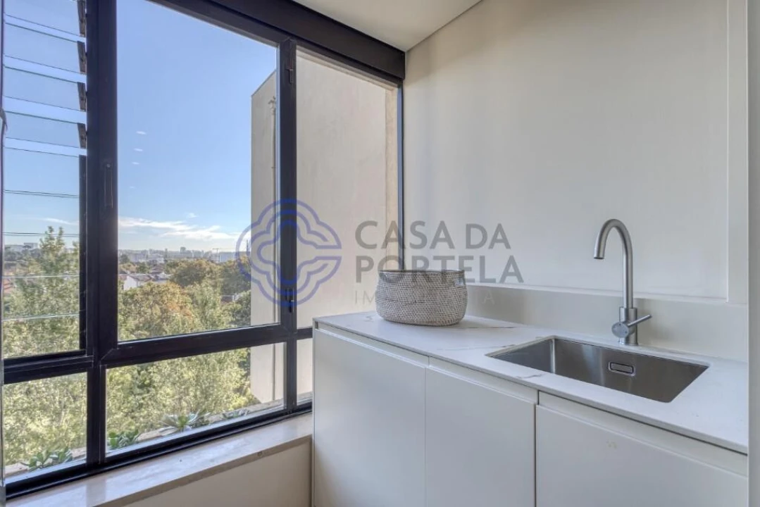 Apartamento T3 para Venda em Aldoar, Foz do Douro e Nevogilde Foto 4