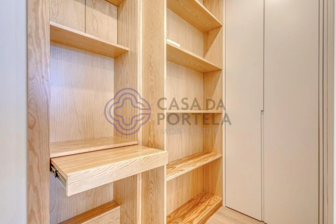 Apartamento T3 para Venda em Aldoar, Foz do Douro e Nevogilde Foto 21