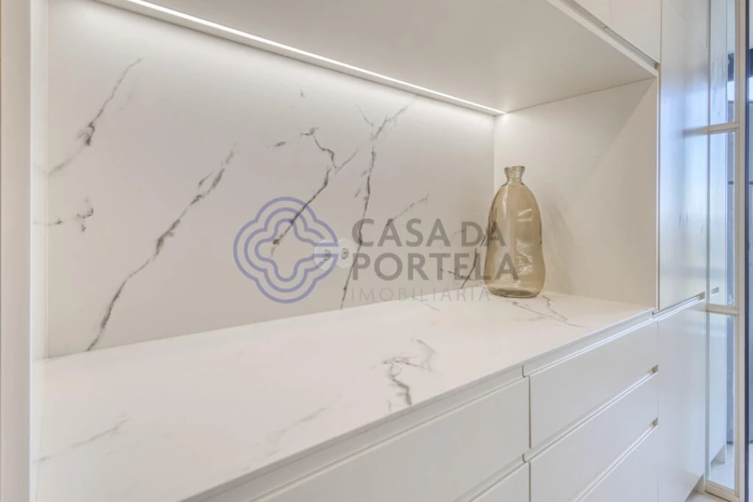 Apartamento T3 para Venda em Aldoar, Foz do Douro e Nevogilde Foto 5
