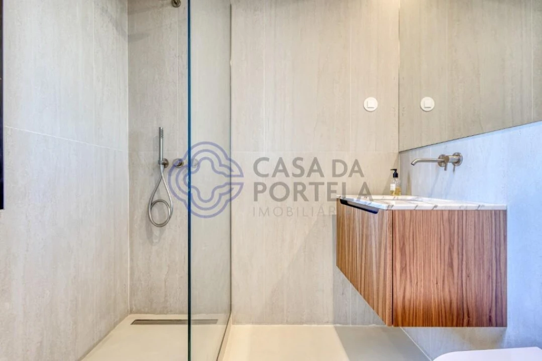 Apartamento T3 para Venda em Aldoar, Foz do Douro e Nevogilde Foto 19