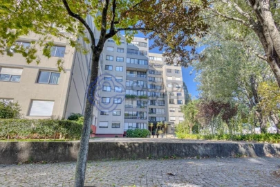 Apartamento T3 para Venda em Aldoar, Foz do Douro e Nevogilde