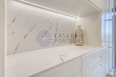 Apartamento T3 para Venda em Aldoar, Foz do Douro e Nevogilde