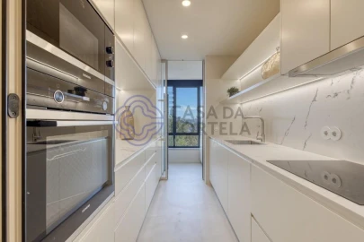 Apartamento T3 para Venda em Aldoar, Foz do Douro e Nevogilde