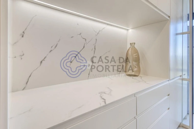 Apartamento T3 para Venda em Aldoar, Foz do Douro e Nevogilde Foto 5