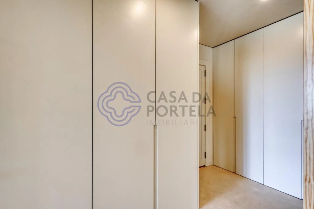 Apartamento T3 para Venda em Aldoar, Foz do Douro e Nevogilde Foto 6