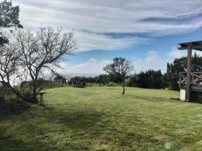 Moradia T5 para Venda em Capelo Foto 49