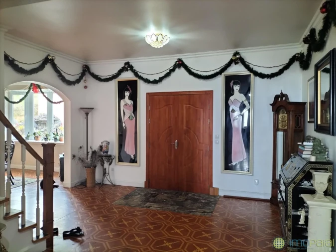 Moradia T5 para Venda em Capelo Foto 5