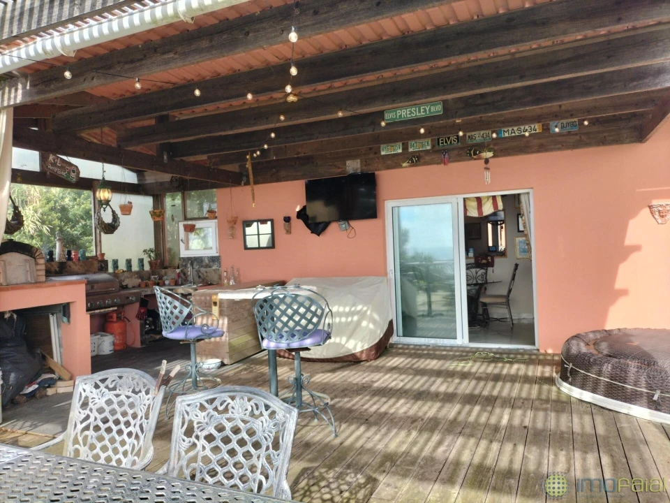 Moradia T5 para Venda em Capelo Foto 45