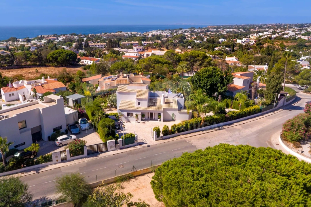 Moradia T3 para Venda em Ferragudo Foto 77