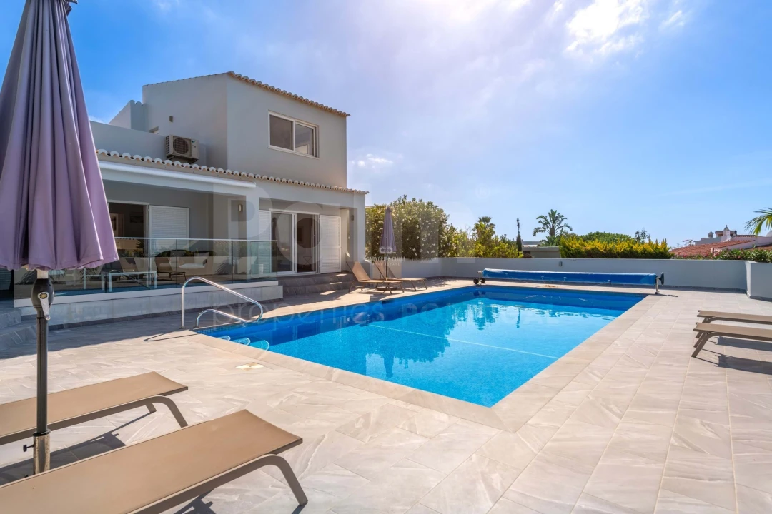 Moradia T3 para Venda em Ferragudo Foto 4