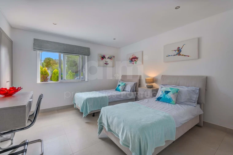 Moradia T3 para Venda em Ferragudo Foto 13