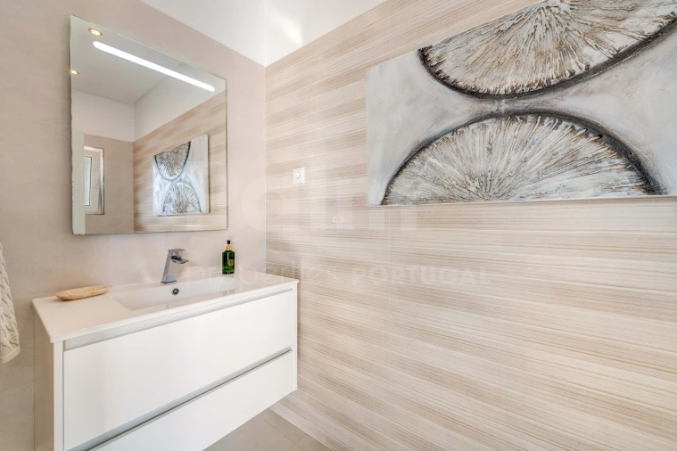 Moradia T3 para Venda em Ferragudo Foto 10