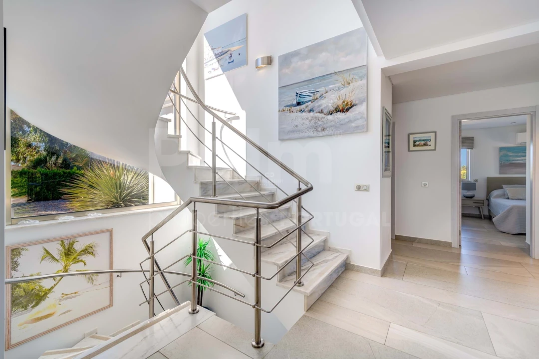 Moradia T3 para Venda em Ferragudo Foto 12