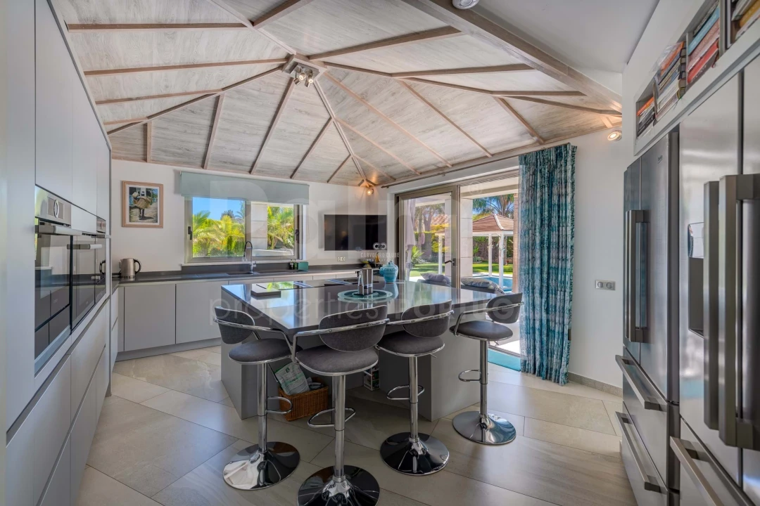 Moradia T3 para Venda em Ferragudo Foto 2