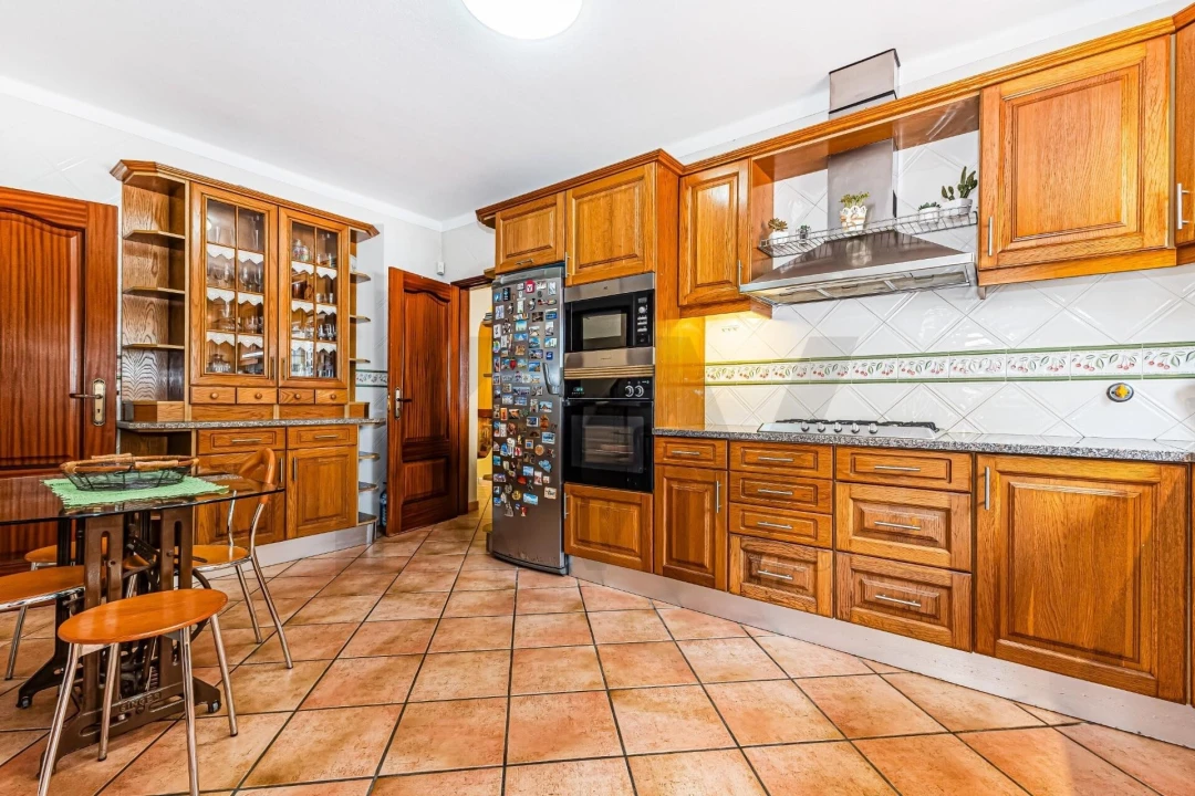 Moradia T4 para Venda em Alvor Foto 23