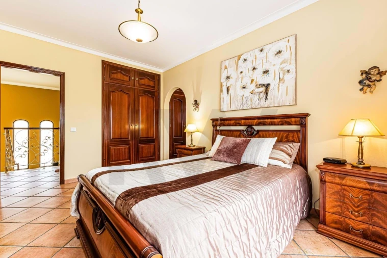 Moradia T4 para Venda em Alvor Foto 43