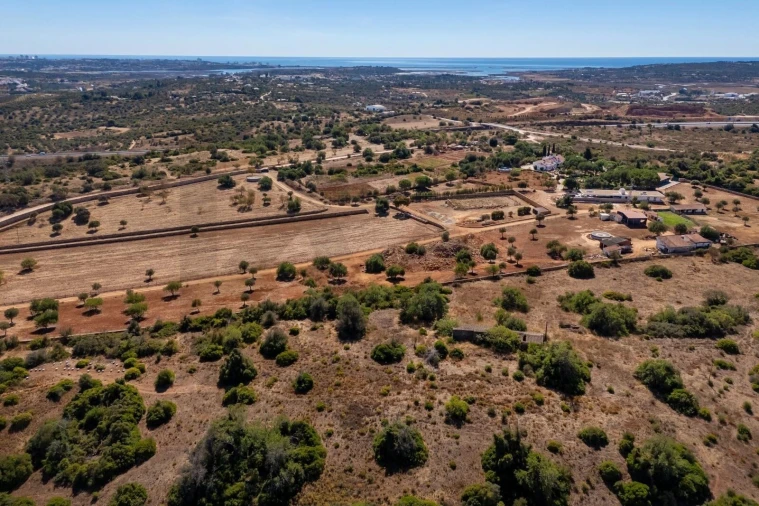 Terreno para Venda em Mexilhoeira Grande Foto 23