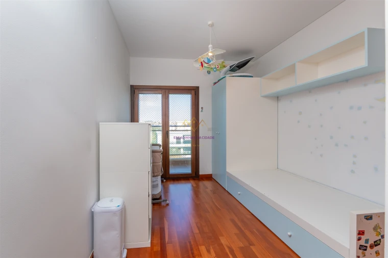 Apartamento T3 para Arrendamento em Sacavém e Prior Velho Foto 24