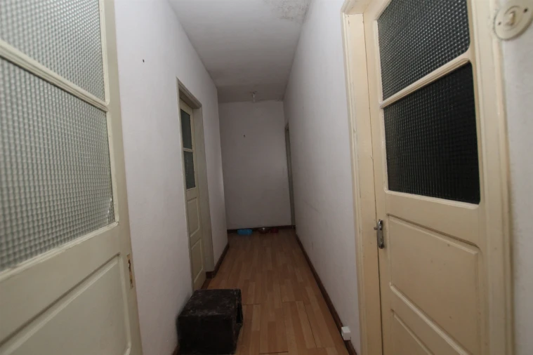 Moradia T0 para Venda em Carreira e Bente Foto 5