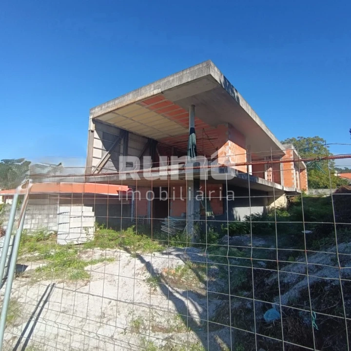 Moradia T3 para Venda em Perre Foto 7