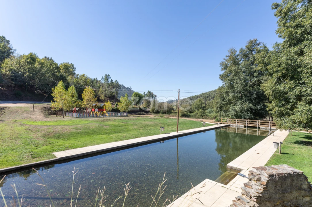 Terreno para Venda em Folques Foto 17