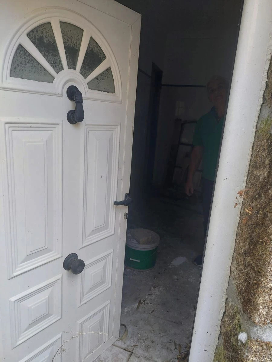 Moradia T4 para Venda em Cristoval Foto 3