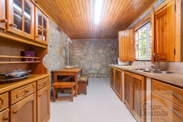 Quinta T5 para Venda em Vouzela e Paços de Vilharigues Foto 37