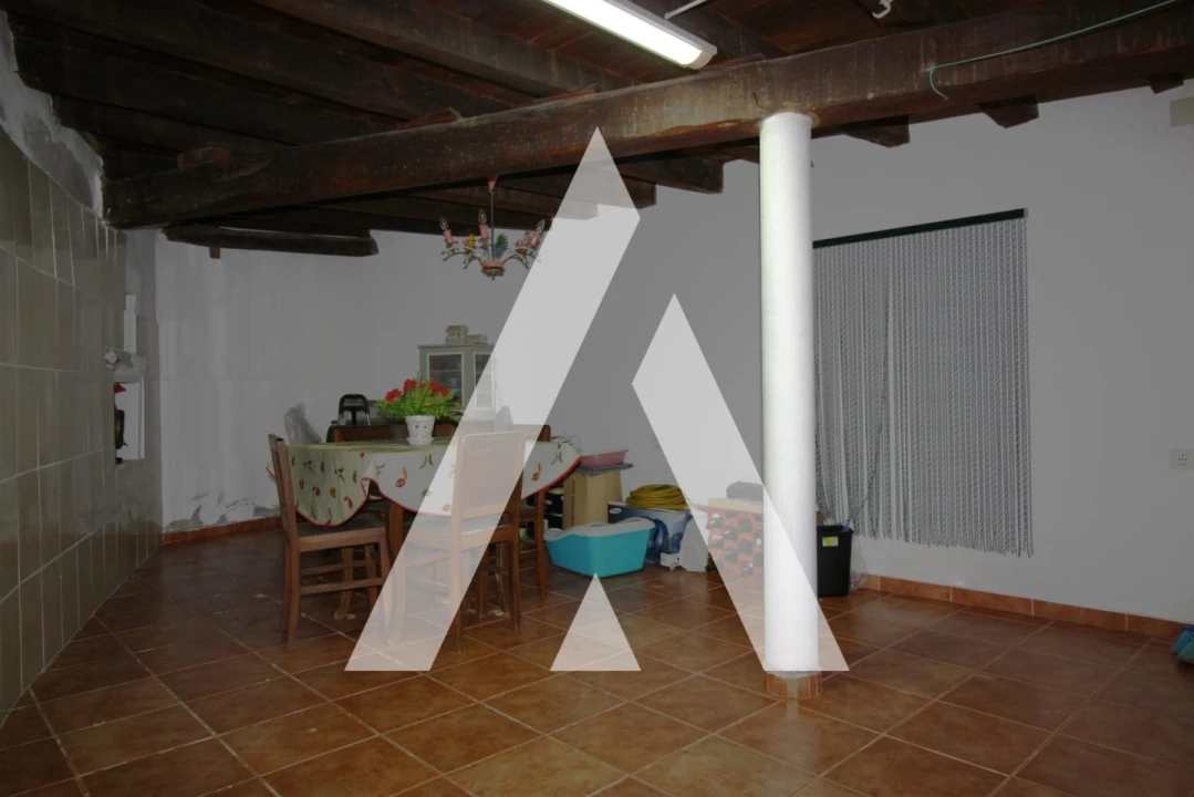 Moradia T1 para Venda em Lajeosa do Dão Foto 16