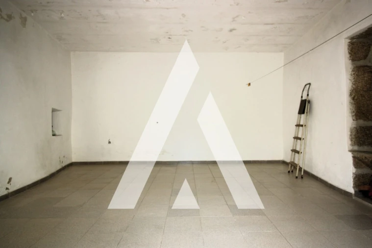 Moradia T1 para Venda em Lajeosa do Dão Foto 15