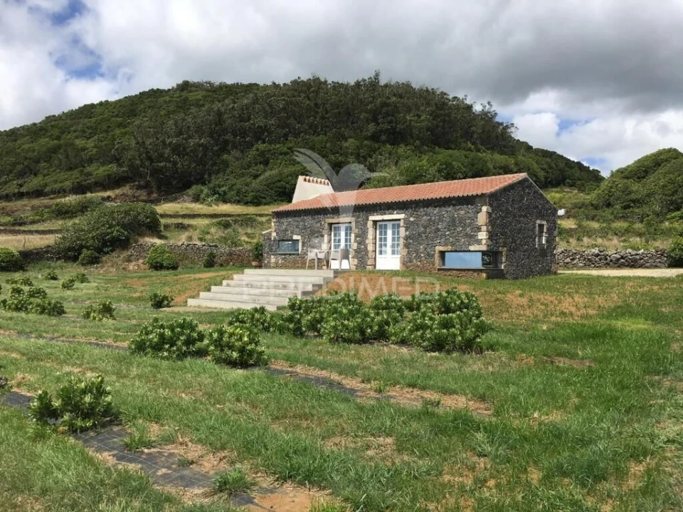 Quinta T6 para Venda em Santa Barbara Foto 2