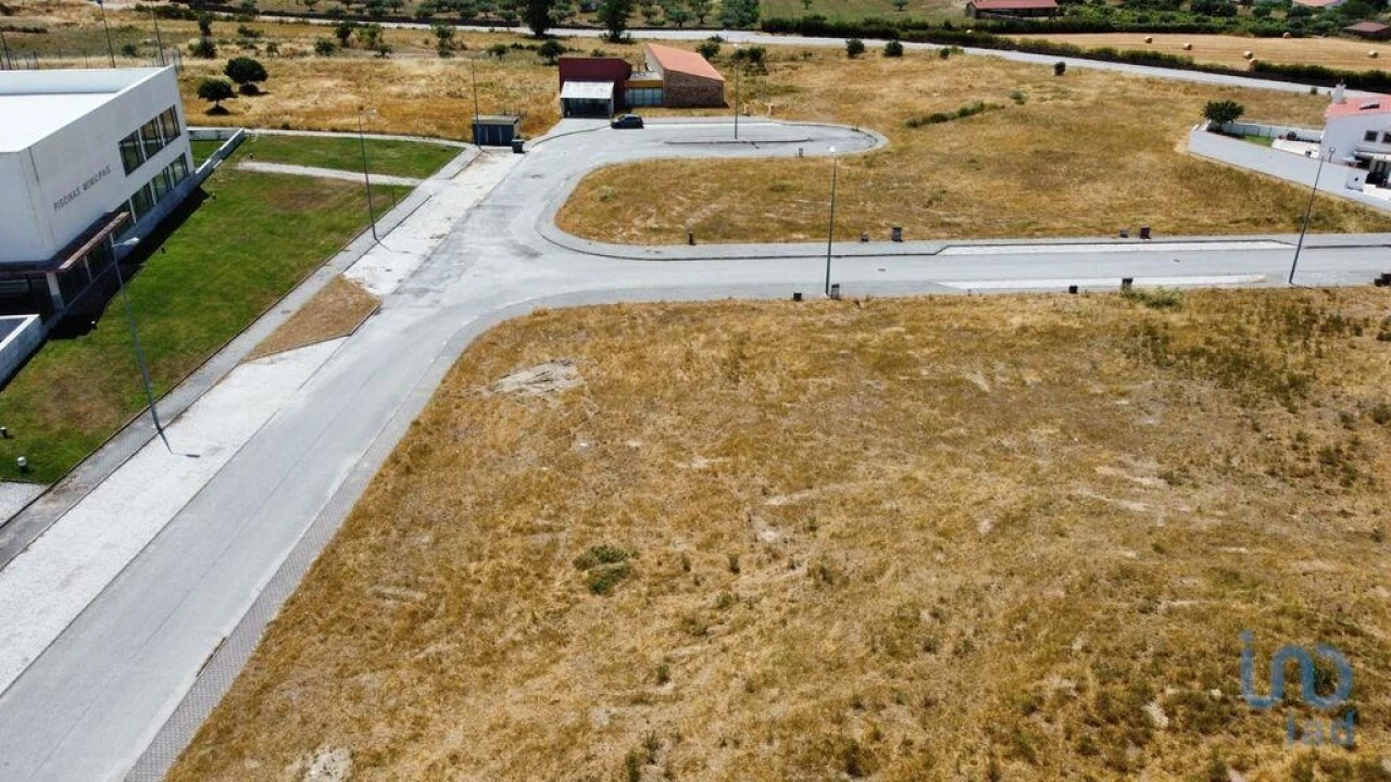 Terreno para Venda em Almeida Foto 10