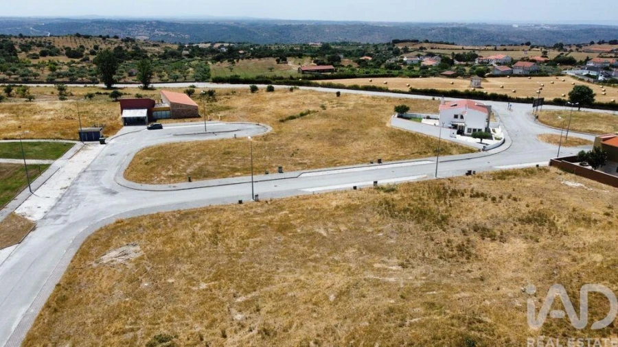 Terreno para Venda em Almeida Foto 20