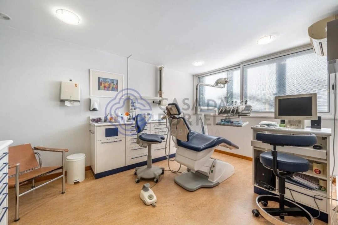 Escritório para Arrendamento em Oliveira, São Paio e São Sebastião Foto 7