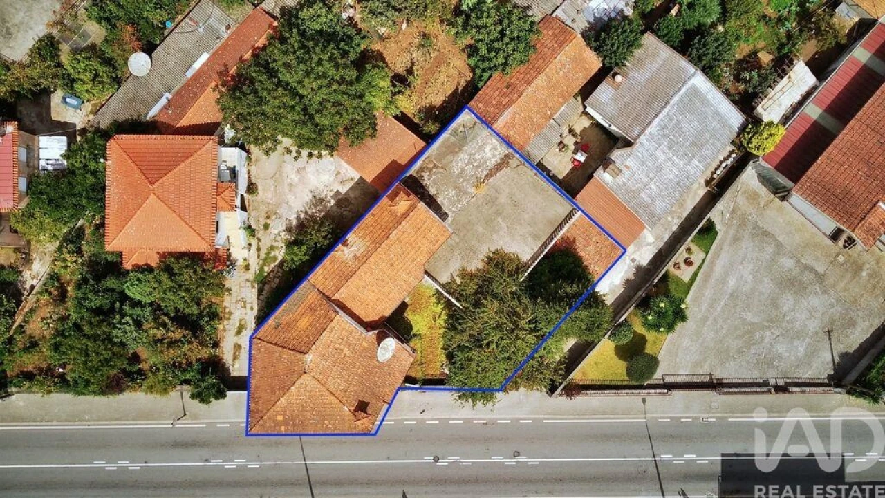 Moradia T8 para Venda em Bougado (São Martinho e Santiago) Foto 2