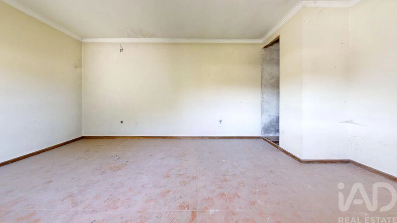 Moradia T8 para Venda em Bougado (São Martinho e Santiago) Foto 31