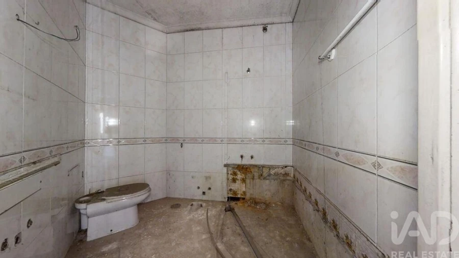 Moradia T8 para Venda em Bougado (São Martinho e Santiago) Foto 34