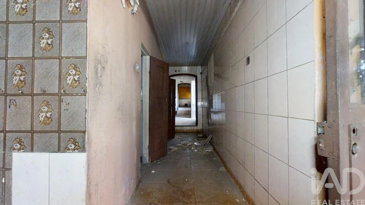 Moradia T8 para Venda em Bougado (São Martinho e Santiago) Foto 29